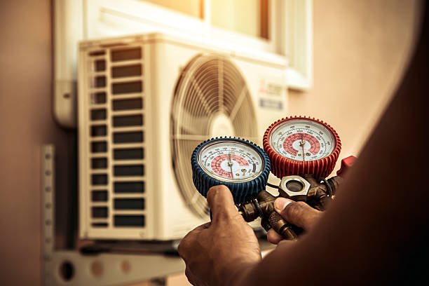 Professional Hvac technician working in Milford, CT